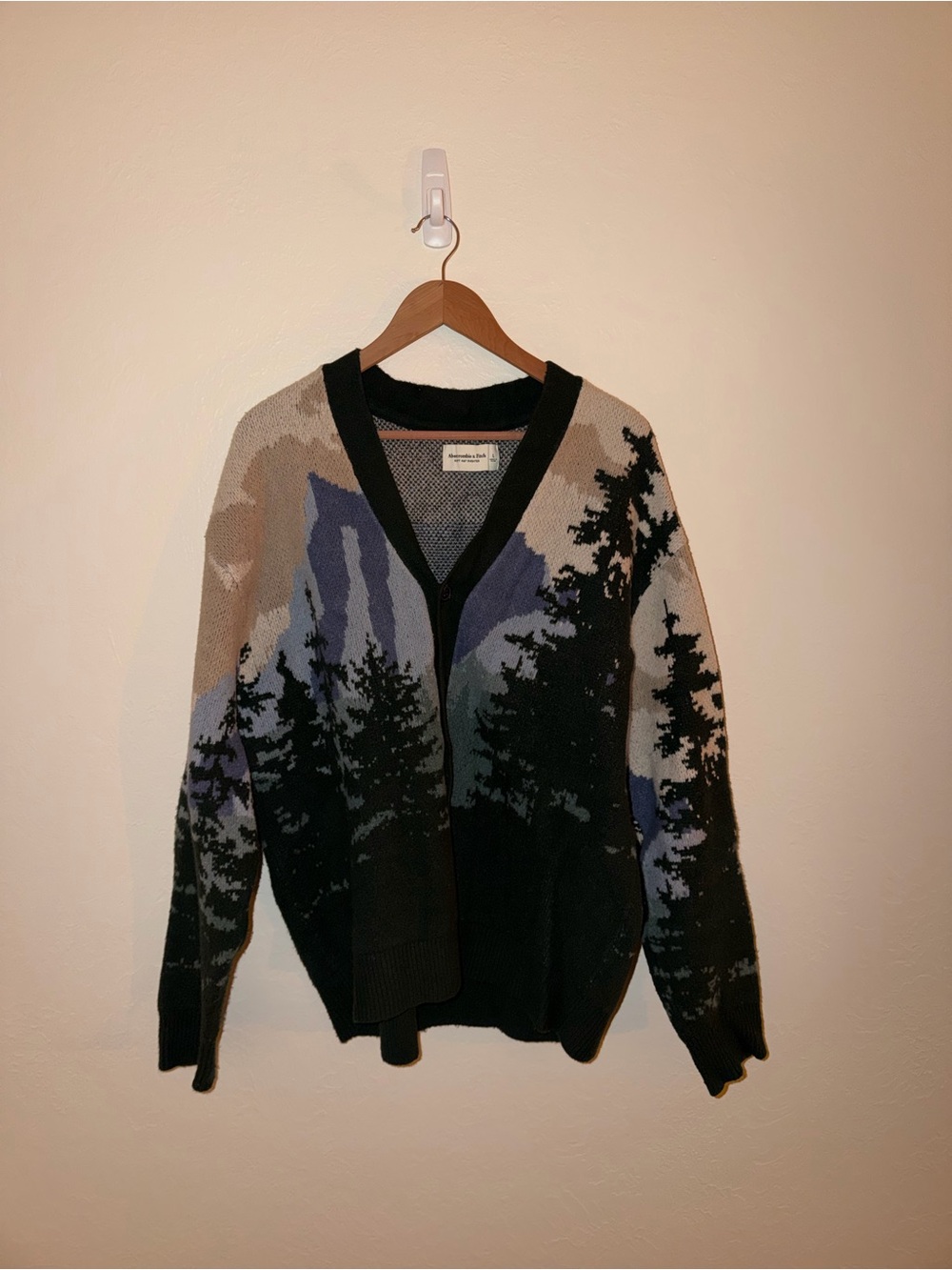 Abercrombie & Fitch Black, Gray & Blue Scenic Knit Cardigan